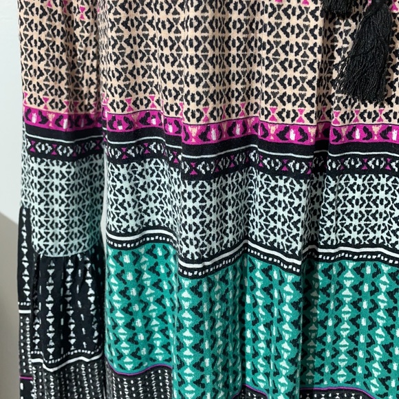 Style & Co. patterned blouse with tassel - Picture 3 of 7